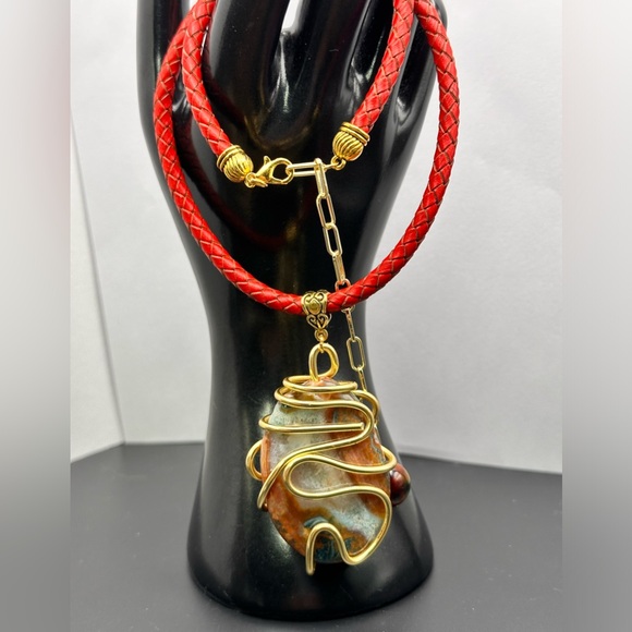 LEATHER + DRAGON SKIN AGATE NATURAL CHOKER NECKLACE size adjusted - Picture 4 of 10